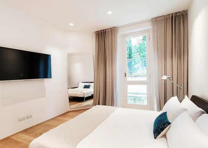 Luxury Lungo Lario By Quokka 360 - Between And Downtown Como